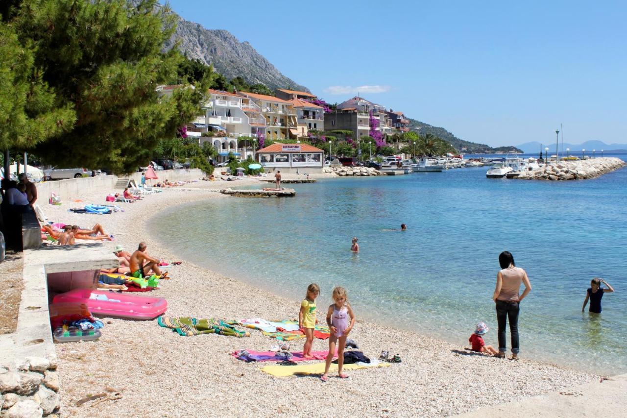 Apartments By The Sea Podgora, Makarska - 11469 Eksteriør billede